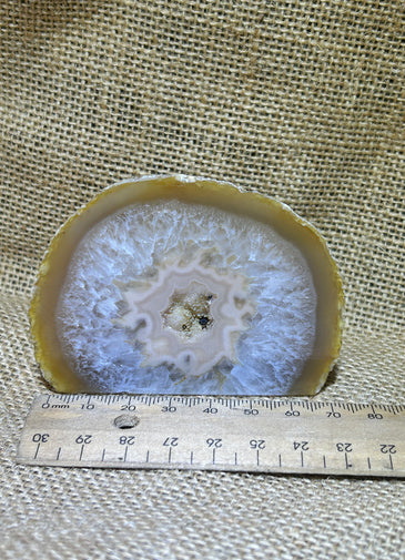 Agate specimen