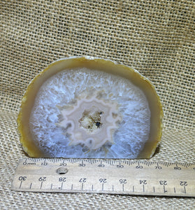 Agate specimen