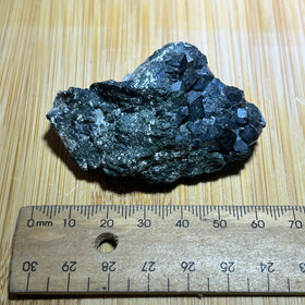 Mineral specimen