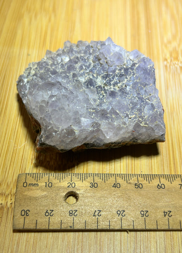 Quartz cluster specimen